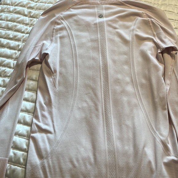 Lululemon run swiftly women’s long sleeve - Picture 2 of 6